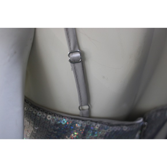 GB Silver Sequin Crop Top Bandeau Style Spaghetti Straps Size M NWT - Picture 5 of 8
